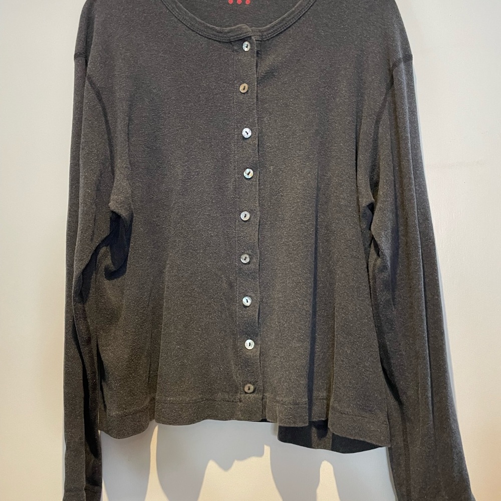 Three dots cotton cardigan/shirt dark gray with front button closure. - Picture 5 of 7